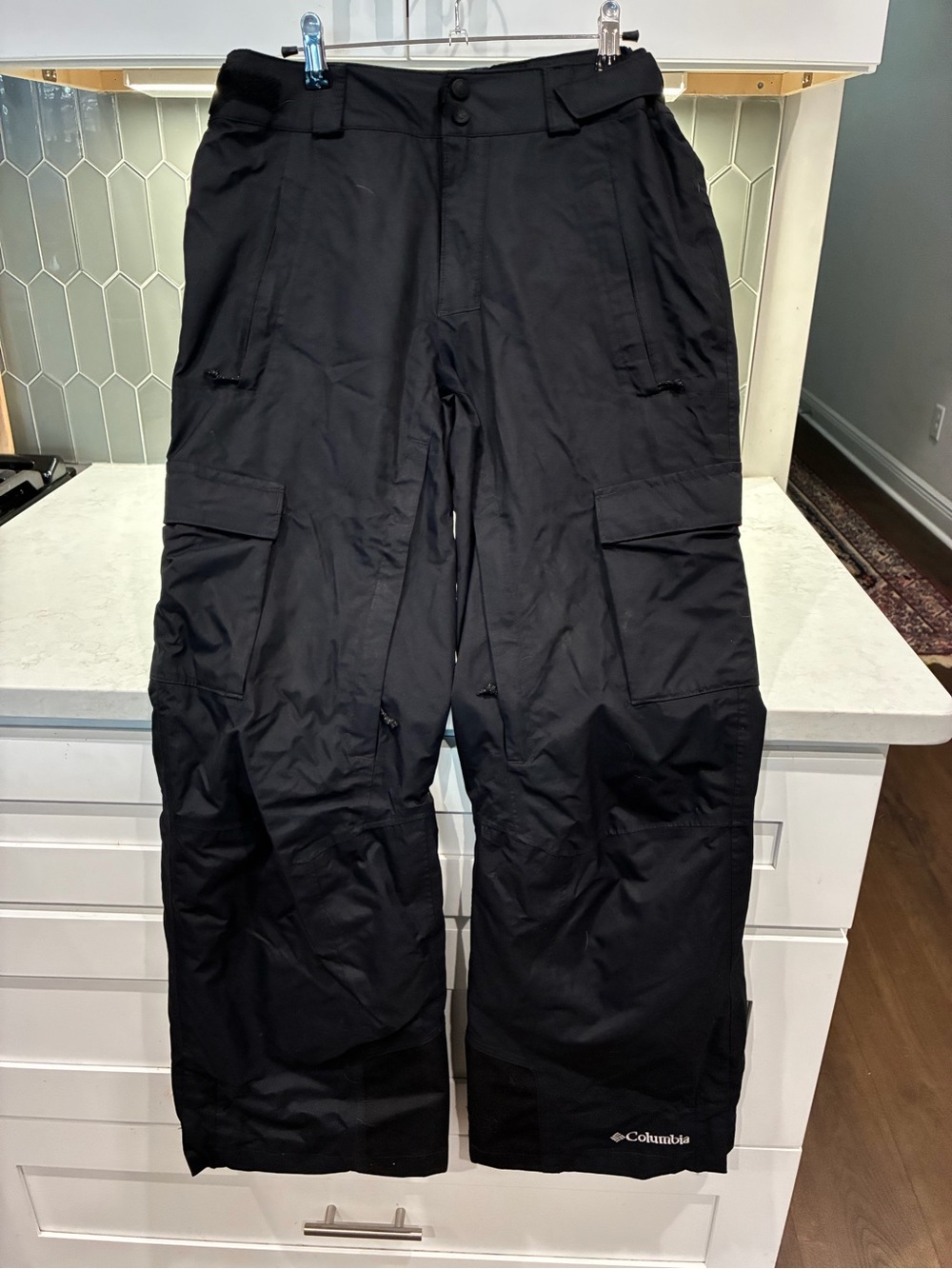 Columbia Men’s Black Cargo Snow Pants